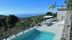 Sorrento Luxury Holiday villa to rent on Sorrento Coast - 6 Bedrooms - Sleeps 12 - Terrace and Balcony with sea view, private pool.